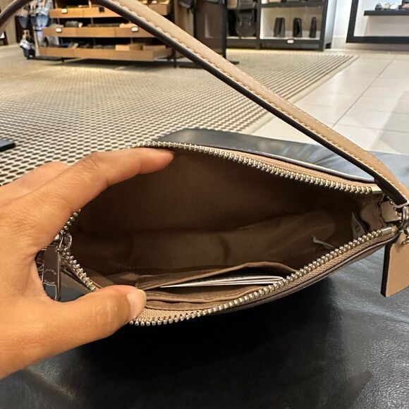 NWT Coach Leather‎ Nolita 19 bag - Picture 3 of 7